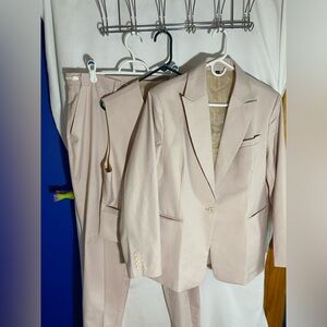 Elegant Cream Kids Suit, size 16